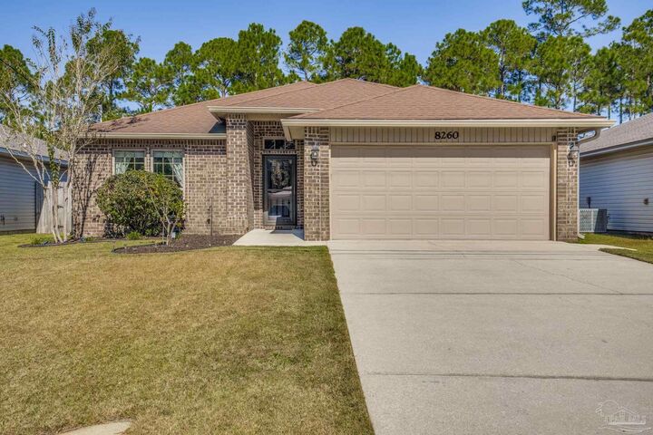 Property Photo: 8260 Tavira St FL 32566