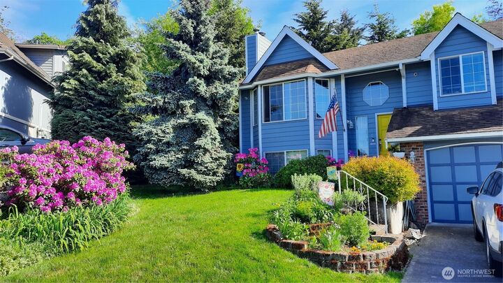 2010  8th Street Ct SW  Puyallup WA 98371 photo