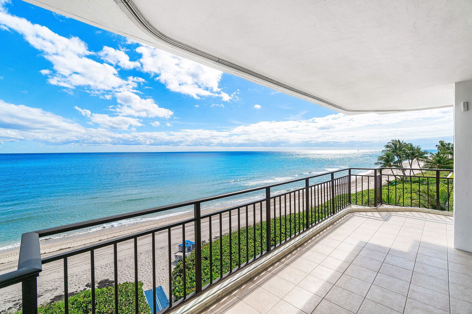 Property Photo: 3009 S Ocean Blvd 401 FL 33487