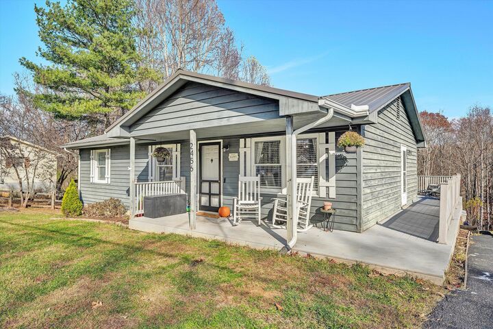 Property Photo:  2456 Thomasson Mill Rd  VA 24095 