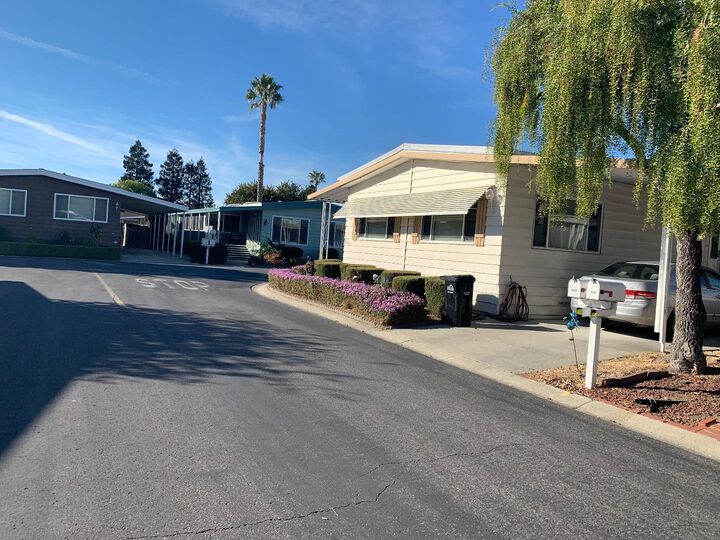 Property Photo:  102 Quail Hollow Drive 102  CA 95128 