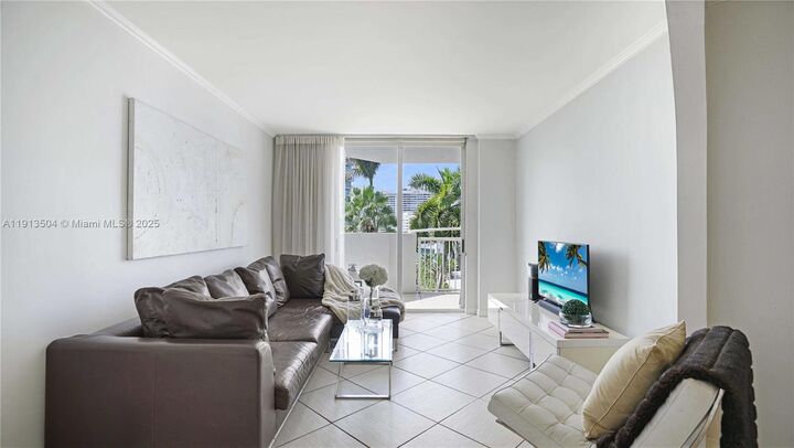 Property Photo:  1621 Bay Rd 606  FL 33139 