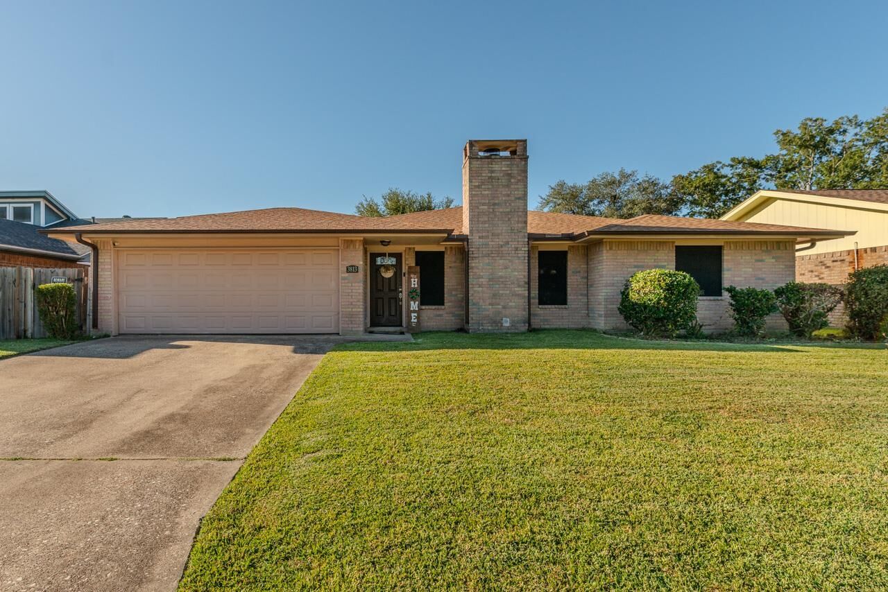 Property Photo:  3813 Shadow Bend Ln.  TX 77642 