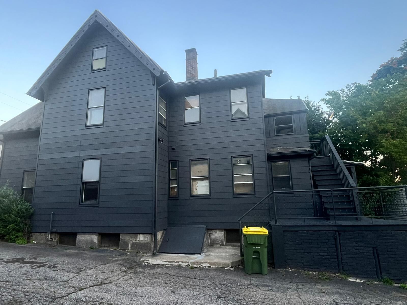 Property Photo: 9 Brewster Street CT 06704