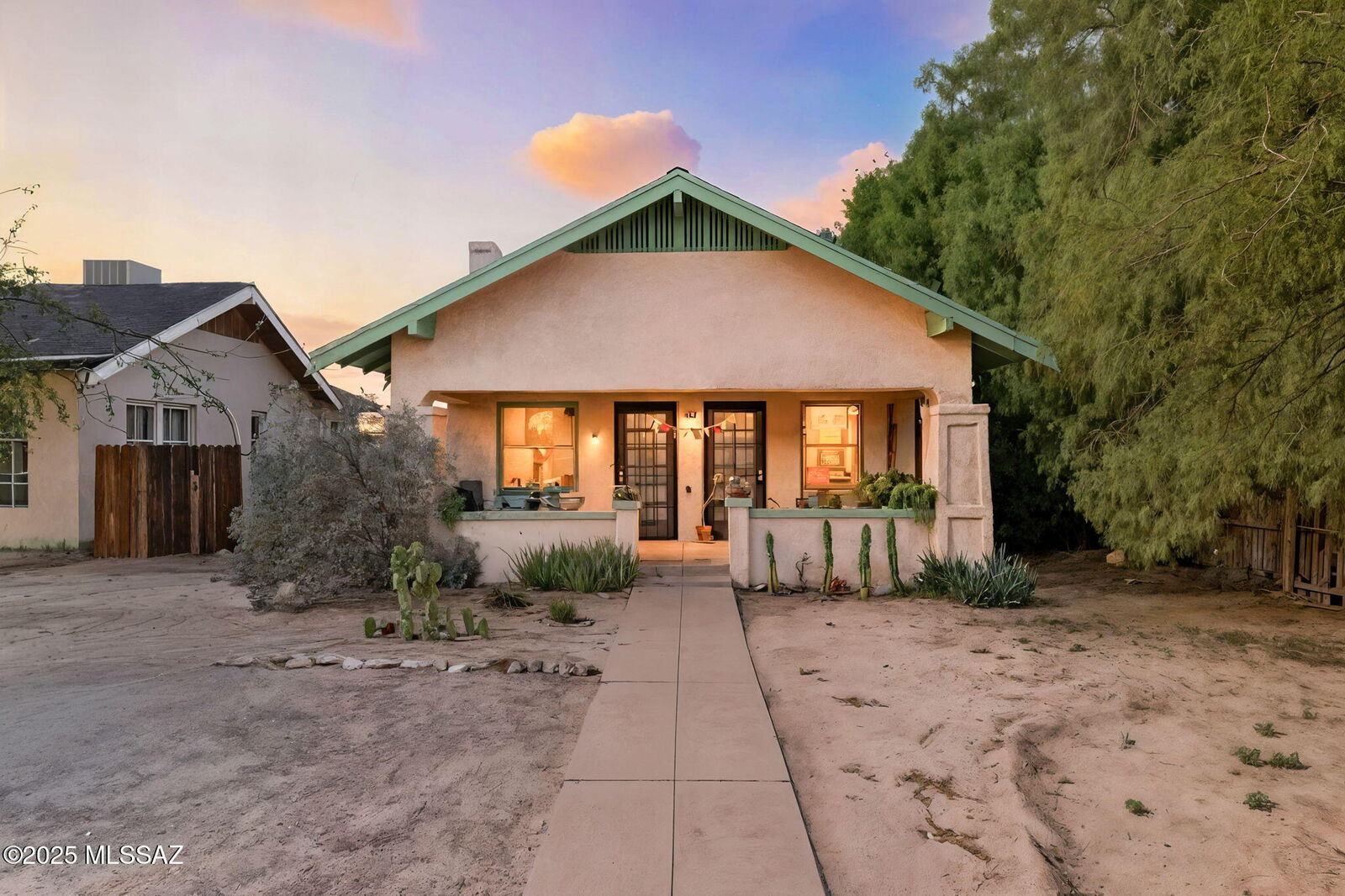 Property Photo: 921 N 7th Avenue AZ 85705
