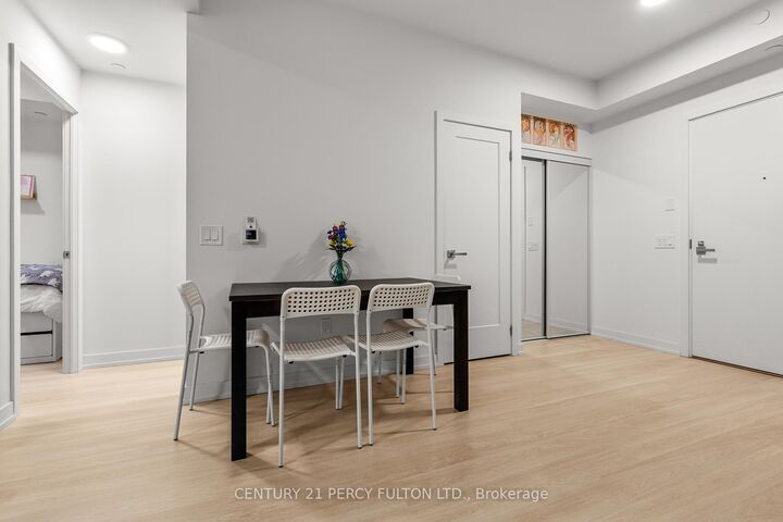 Photo de la propriété:  415 Main Street W 601  ON L8P 1K5 