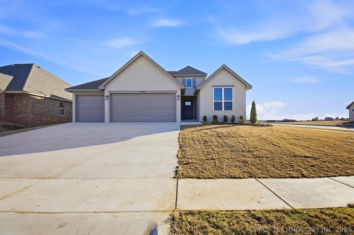 Property Photo:  10404 E 132nd Street S  OK 74008 