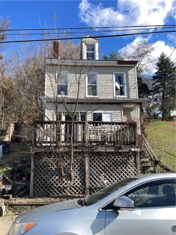 Property Photo: 1818 Overbeck St PA 15212