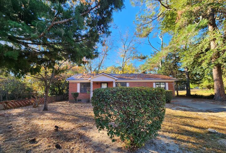 Property Photo:  418 Harmon Ave  GA 31701 