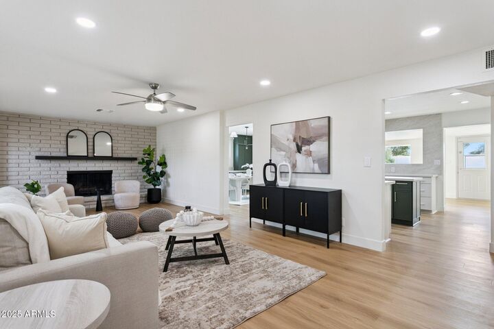 Property Photo:  7827 E Moreland Street  AZ 85257 