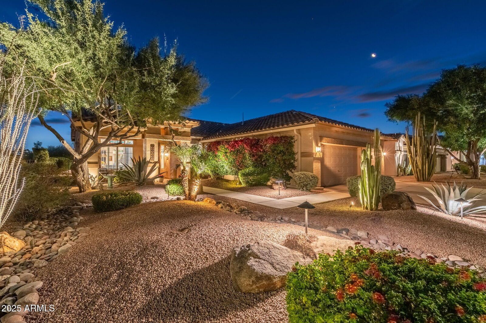 Property Photo:  4490 E Apricot Lane  AZ 85298 