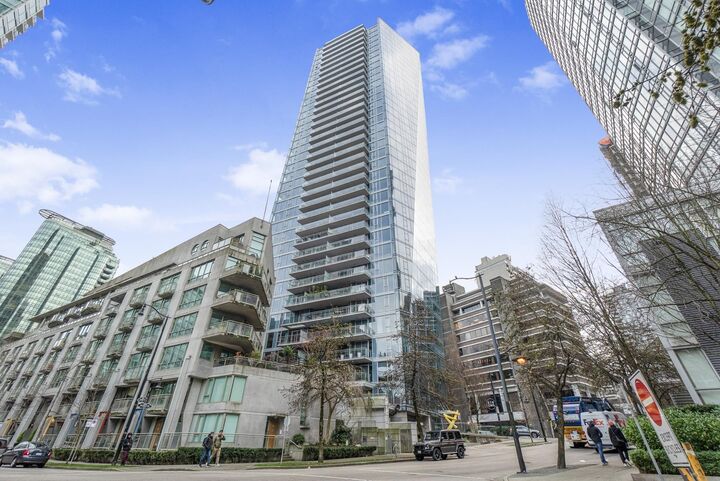 1499 W Pender Street 1201 — photo 1