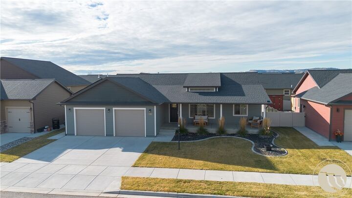 Property Photo:  808 Sandcherry St  MT 59106 