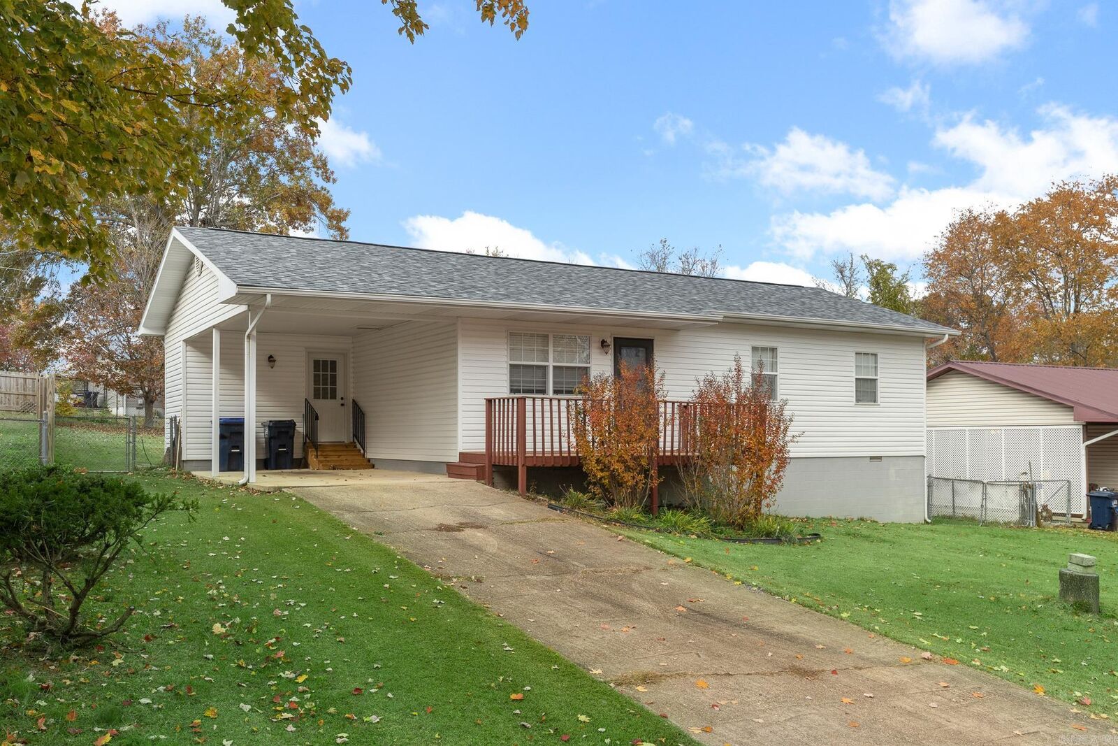 Property Photo:  2014 Cedar Ridge  AR 72601 