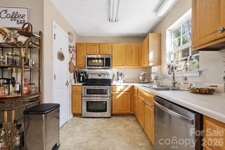 Property Photo:  2743 Stockwood Drive  NC 28056 