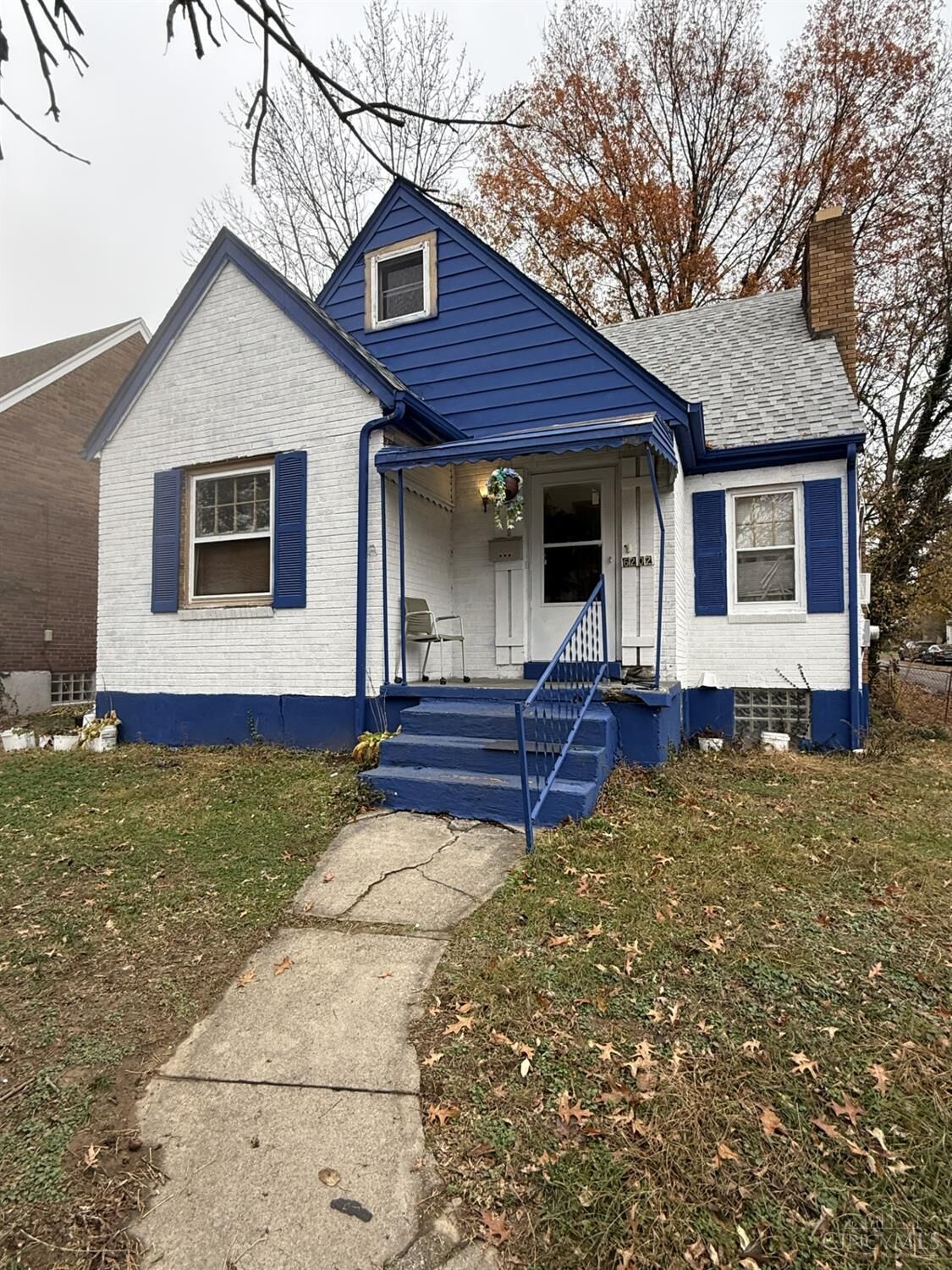 Property Photo:  6202 Mayflower Avenue  OH 45237 