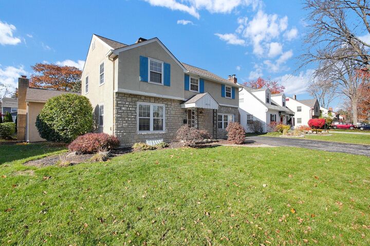 Property Photo:  1837 Elmwood Avenue  OH 43212 