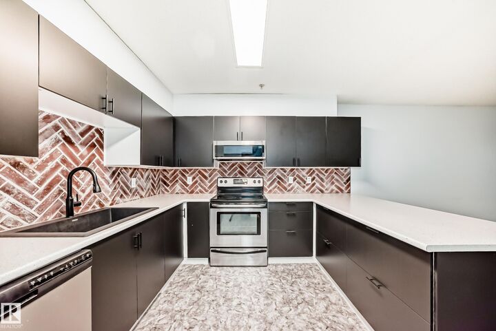 260 Spruce Ridge Road 301A  Spruce Grove AB T7X 0A3 photo