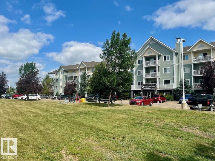70 Woodsmere 110  Fort Saskatchewan AB T8L 4R8 photo