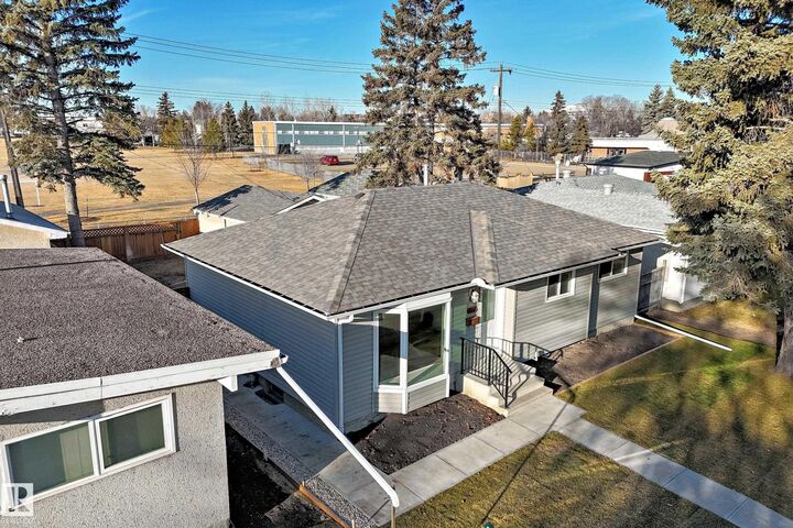 Property Photo:  8108 163 Street NW  AB T5R 2N3 