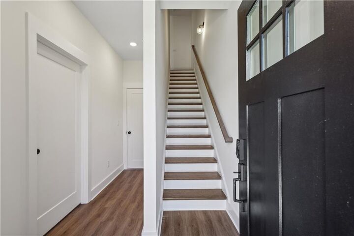 Property Photo: 105 Mission Way SE GA 30315