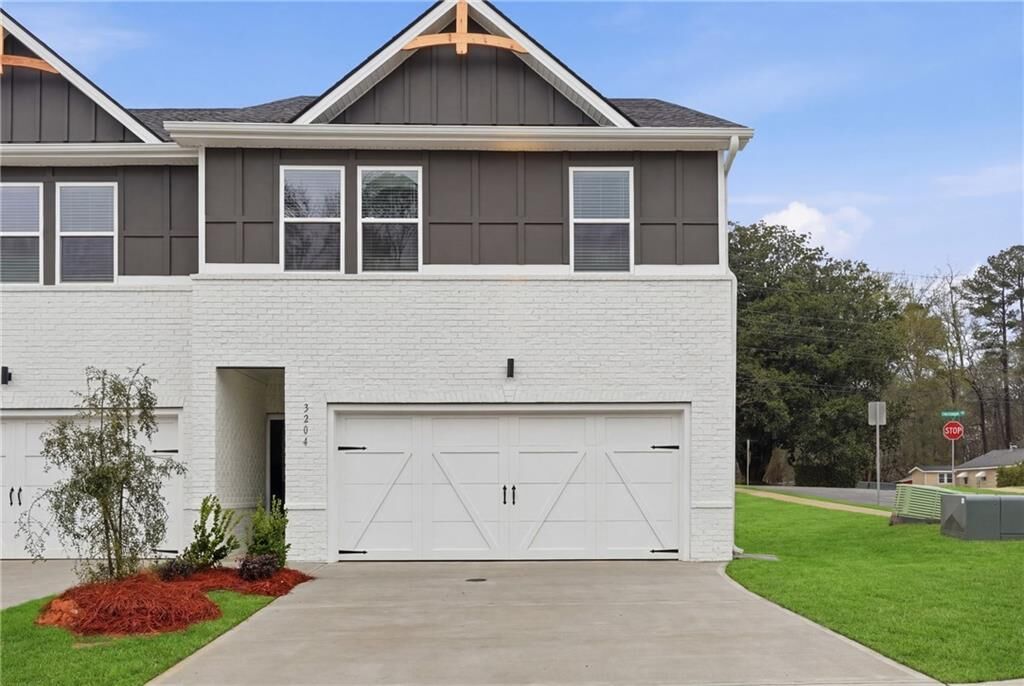 Property Photo: 3204 Winding Waters Way GA 30127