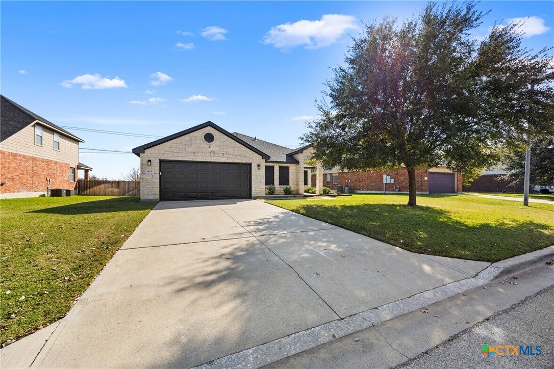 Property Photo: 619 Pumpkin Drive TX 76502