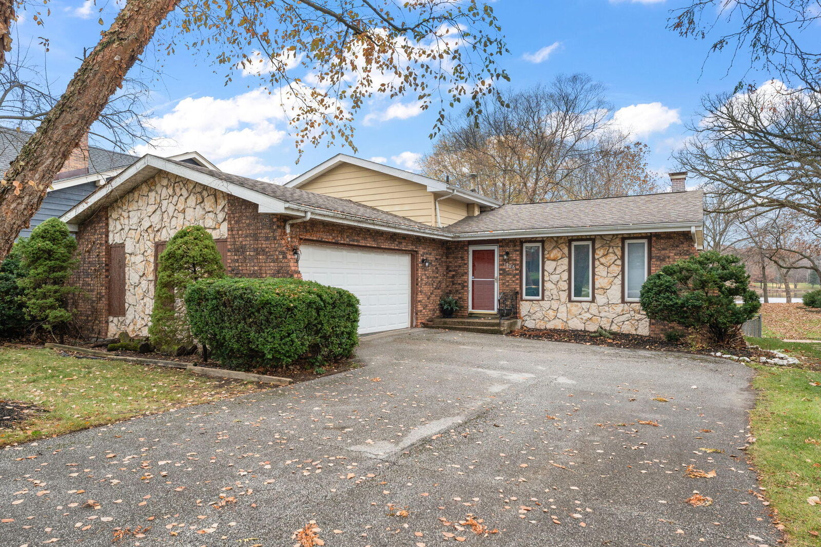 Property Photo: 1586 Sunnyslope Drive IN 46307