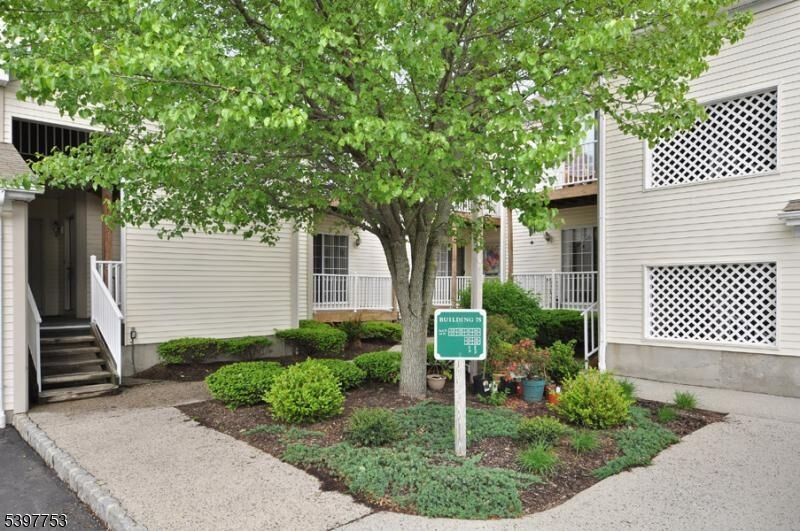 Property Photo:  138 Potomac Dr  Condo 138  NJ 07920 