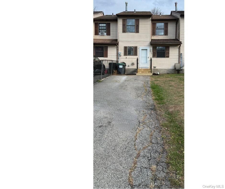 Property Photo:  540 Saracino Drive  NY 12543 