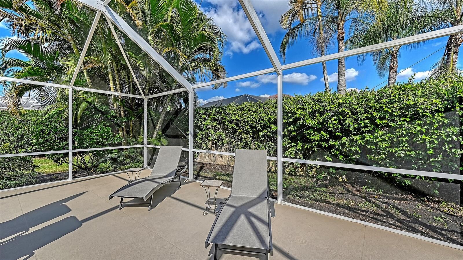 Property Photo:  5770 Ivrea Drive  FL 34238 