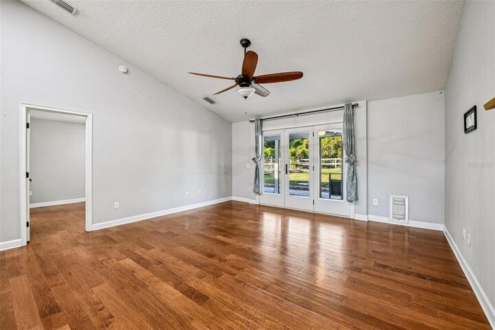 Property Photo: 116 W 5th Street FL 32766