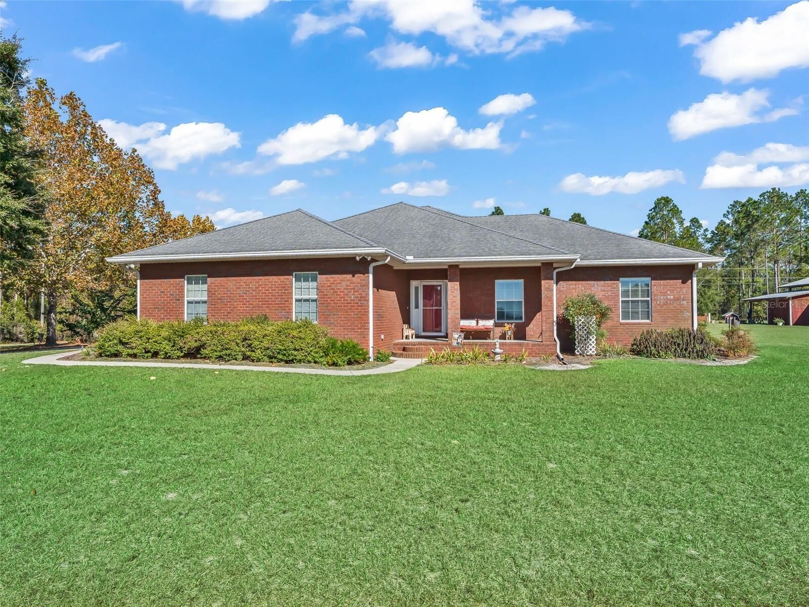 Property Photo:  1231 NW 120th Street  FL 32626 