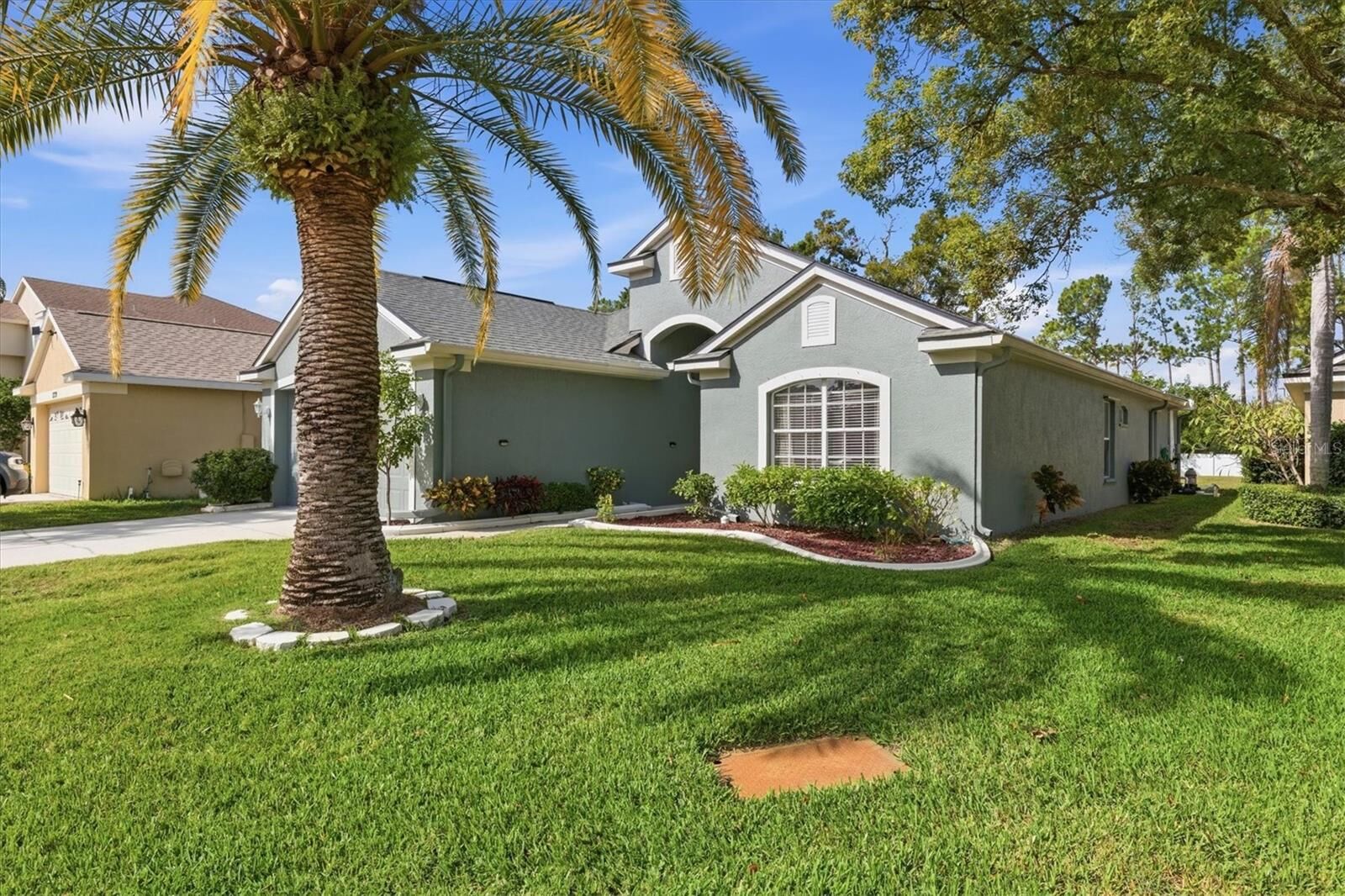 Property Photo:  2743 Big Pine Drive  FL 34691 