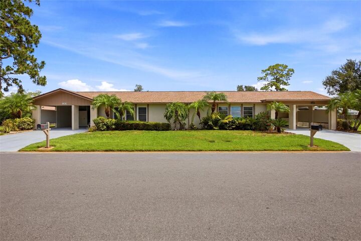 Property Photo:  3721 Collins Street 812  FL 34232 