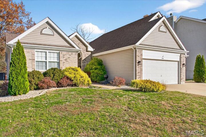 Property Photo: 3216 Regency Woods Place MO 63052