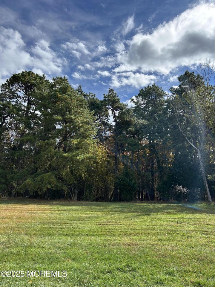 199 Cabrillo Boulevard  Toms River NJ 08757 photo