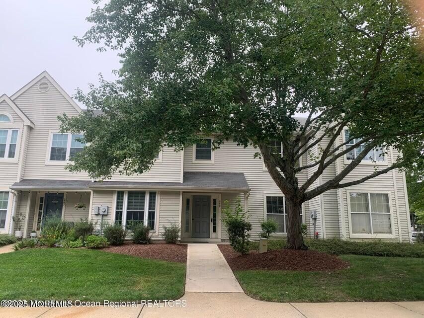 Property Photo:  248 Larchwood Court  NJ 07731 