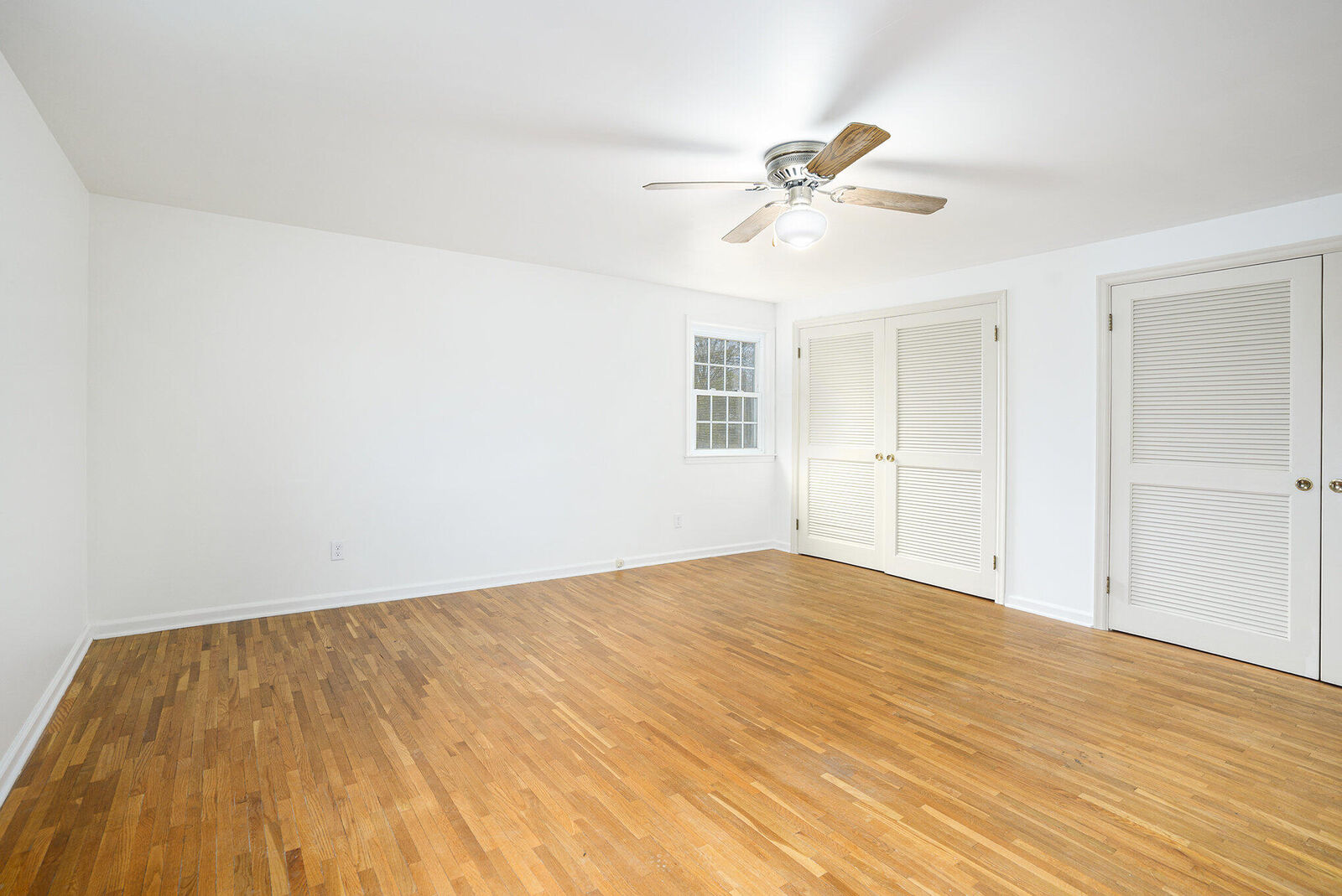 Property Photo:  202 Moccasin Street  MI 49107 