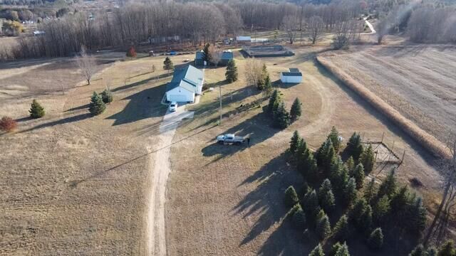 Property Photo:  7313 W 12 1/2 Road  MI 49668 