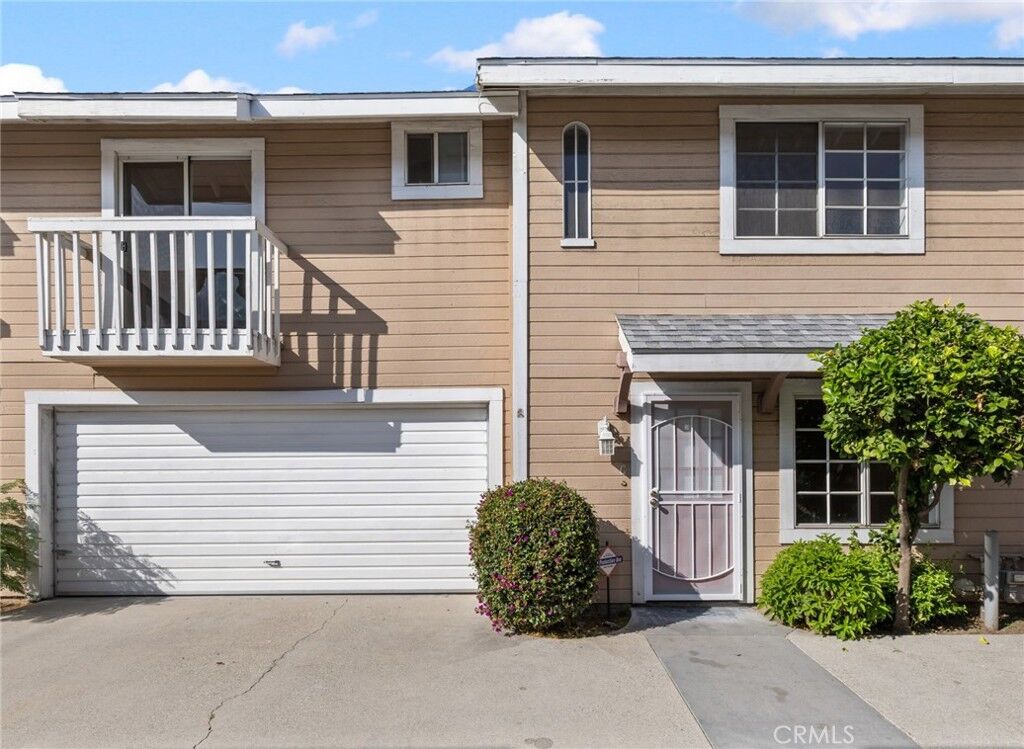 Property Photo: 856 W Olive Avenue C CA 91016