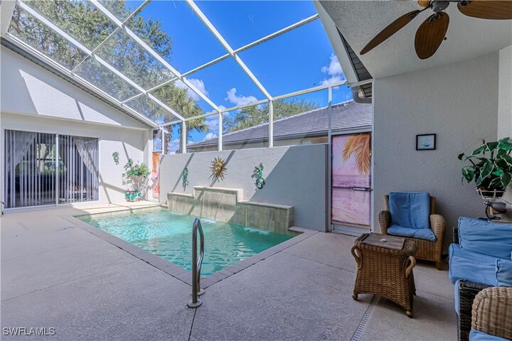 Property Photo:  1761 Tarpon Bay Drive S 58  FL 34119 