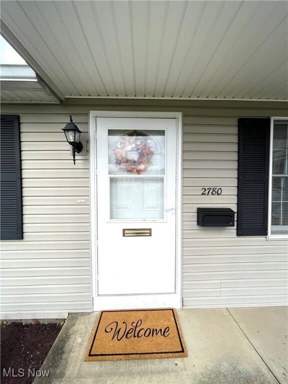 Property Photo:  2780 Lexington Avenue NW  OH 44485 