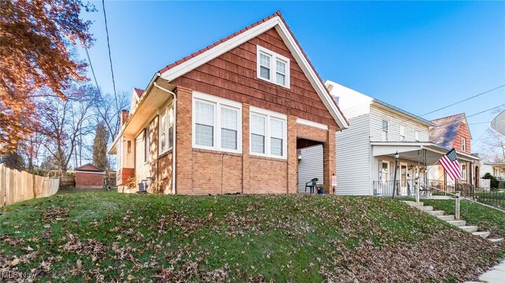 Property Photo: 213 N Main Street OH 43777