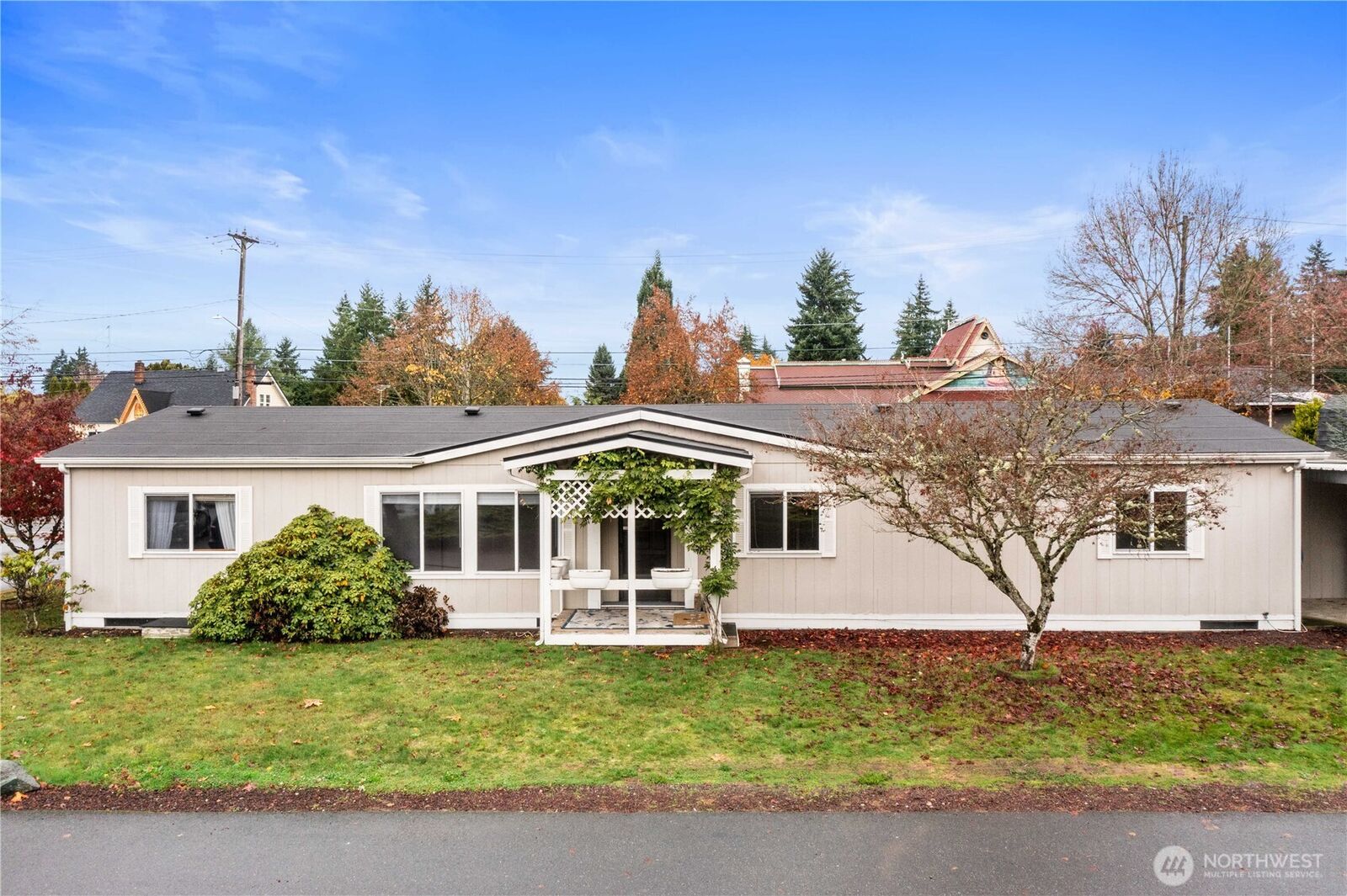 Property Photo:  8212  8th Avenue Ct E 1  WA 98404 