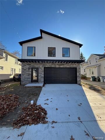 744 E Meyers Avenue  Hazel Park MI 48030 photo