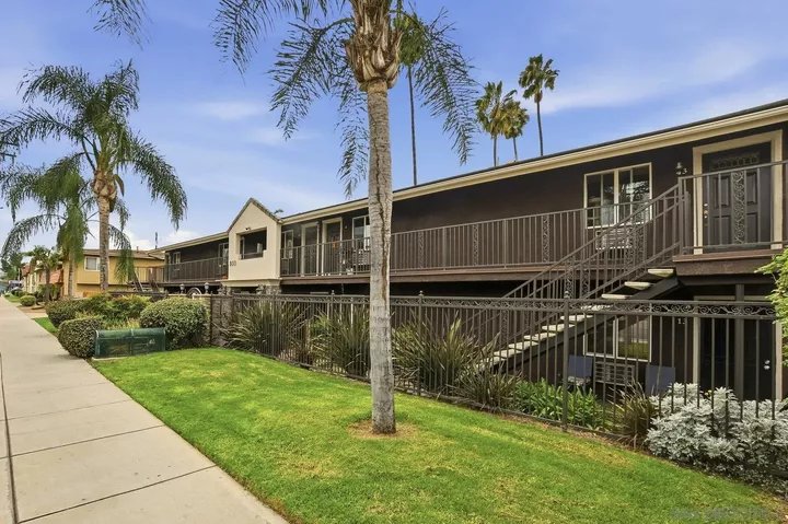 Property Photo:  800 N Mollison 19  CA 92021 