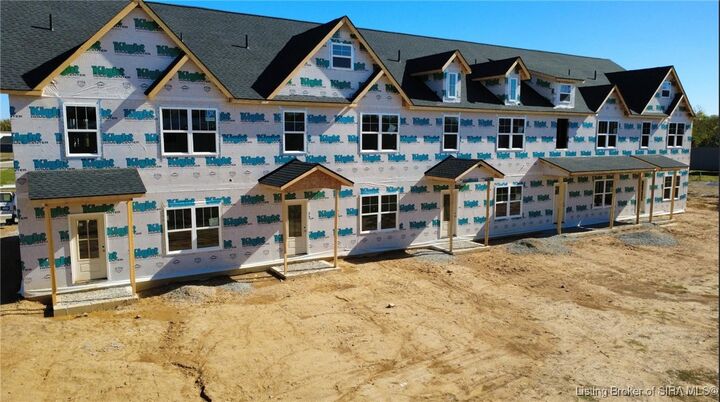 Property Photo: 113 Nighthawk Place IN 47150