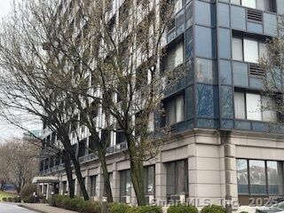 Property Photo:  300 Broad Street 107  CT 06902 