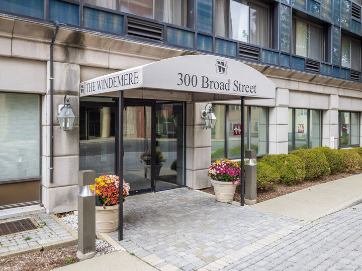 Property Photo: 300 Broad Street 107 CT 06902